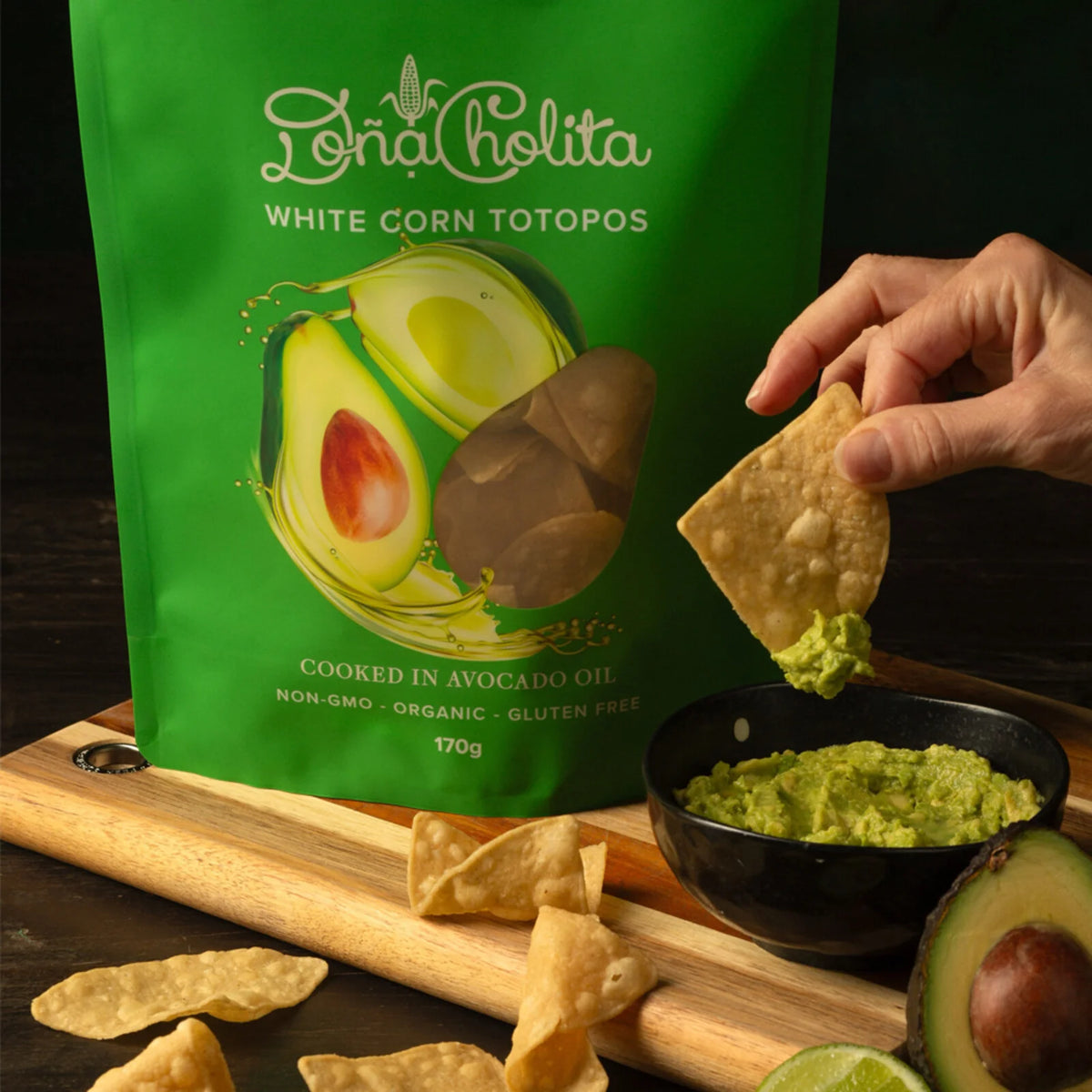 Avocado Oil White Corn Chips